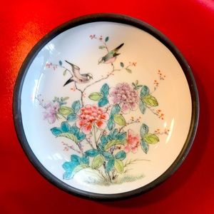 Hong Kong bowl with metal base